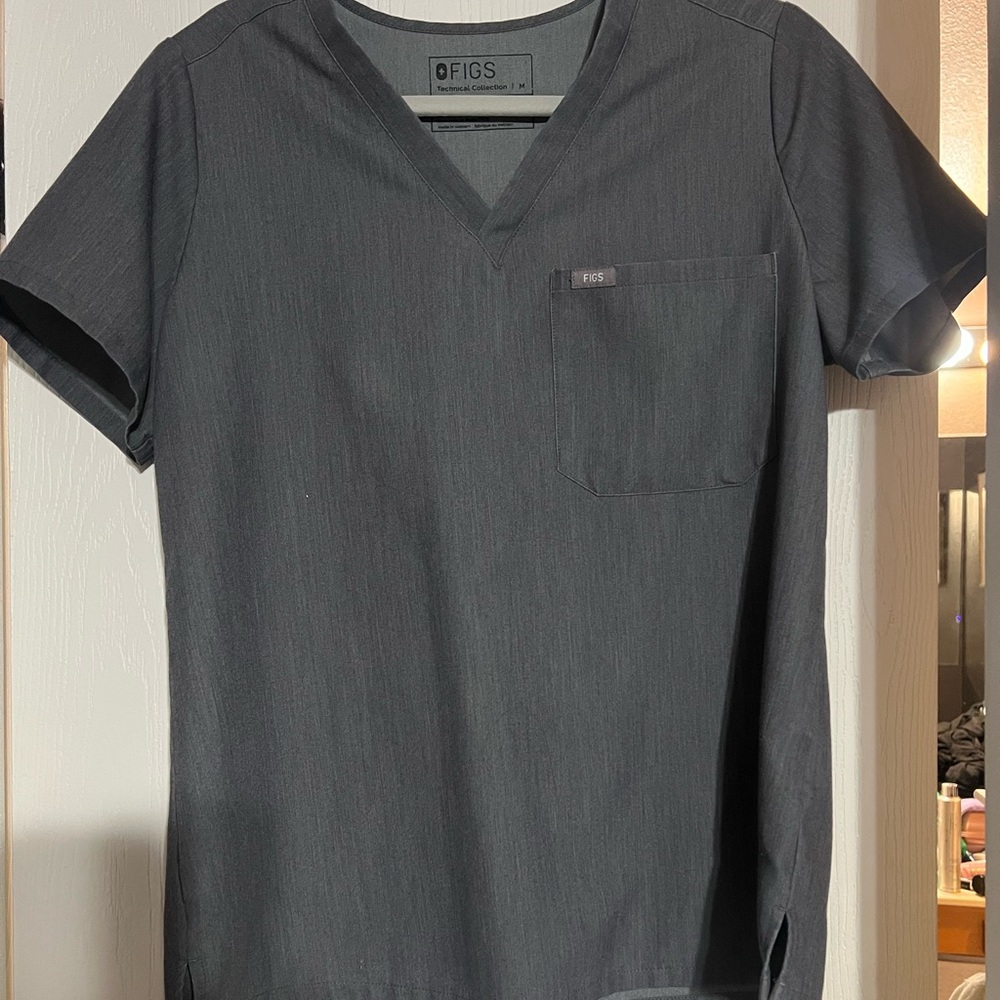 Figs Charcoal V-Neck Short Sleeve Tee
